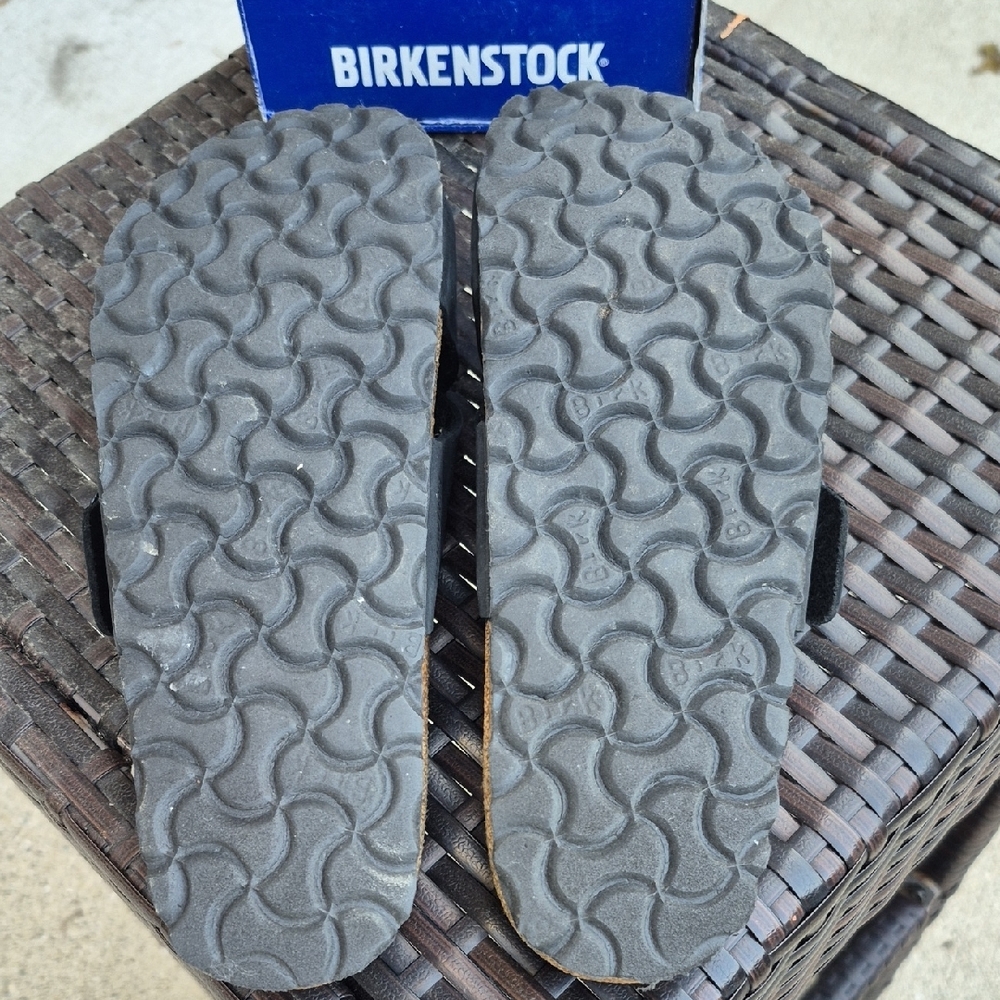Birkenstock Black Cross-Strap Sandals - Picture 9 of 10